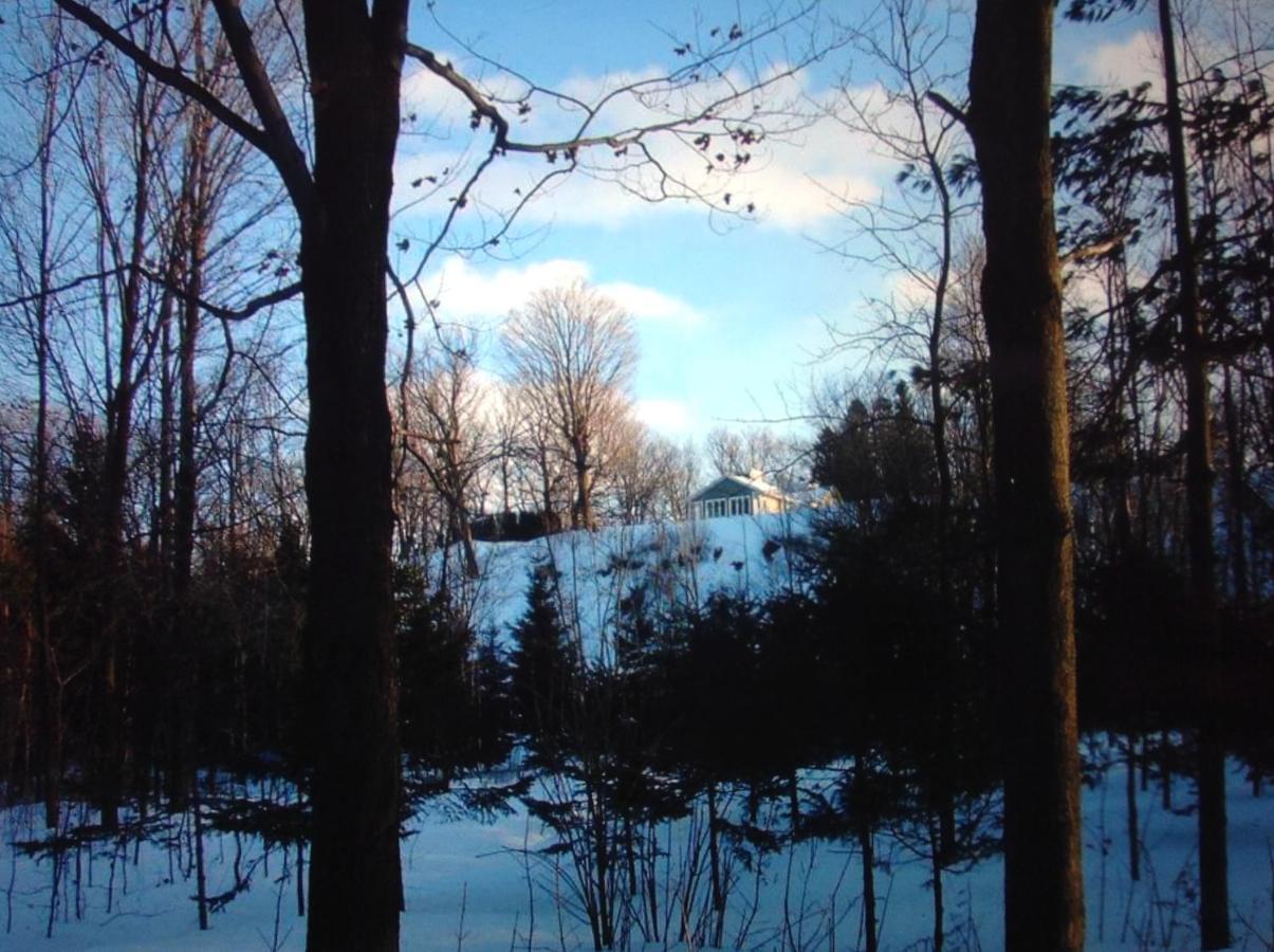 Les Saisons Du Fleuve Bed and Breakfast Lotbiniere Exterior foto
