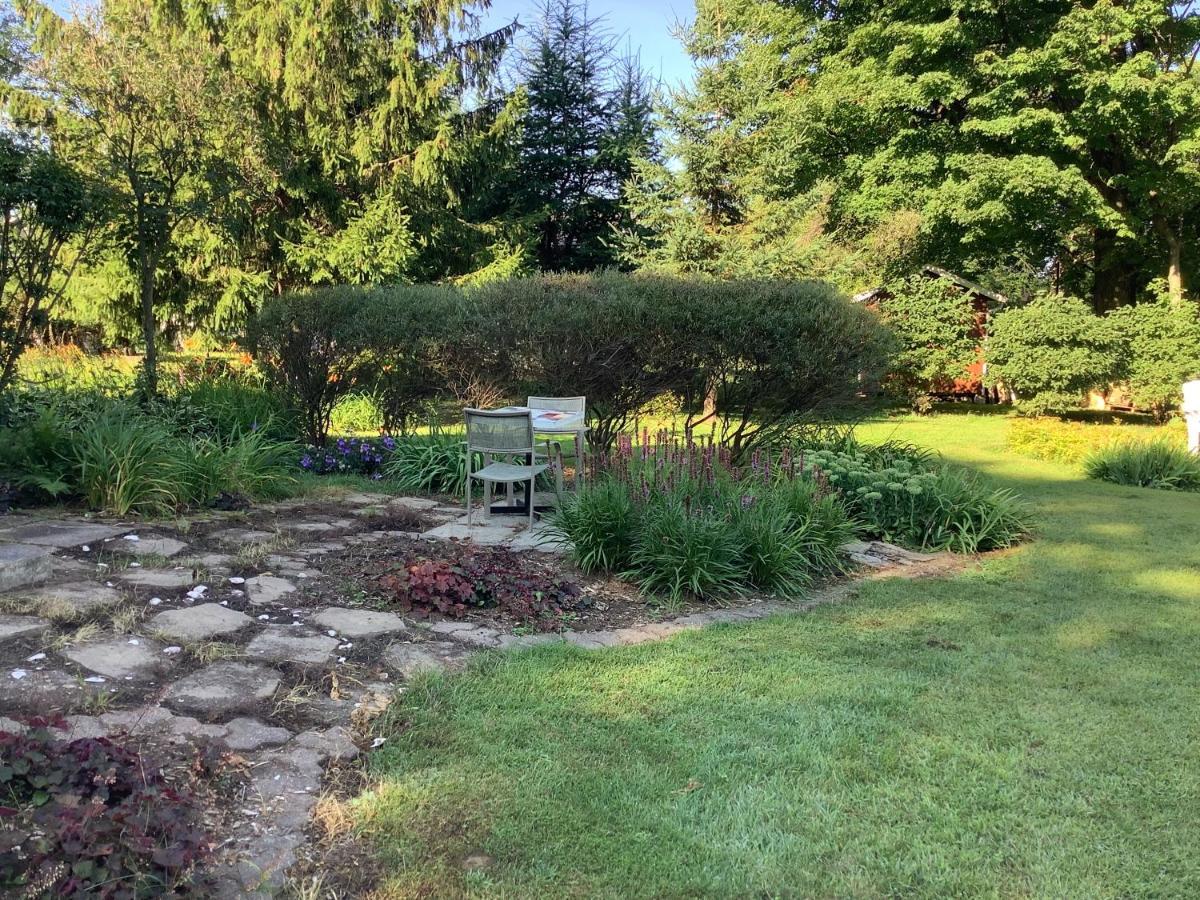 Les Saisons Du Fleuve Bed and Breakfast Lotbiniere Exterior foto