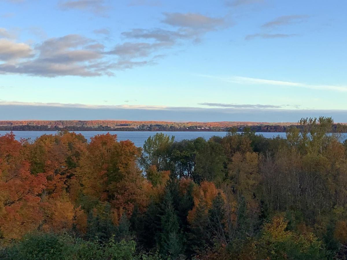 Les Saisons Du Fleuve Bed and Breakfast Lotbiniere Exterior foto