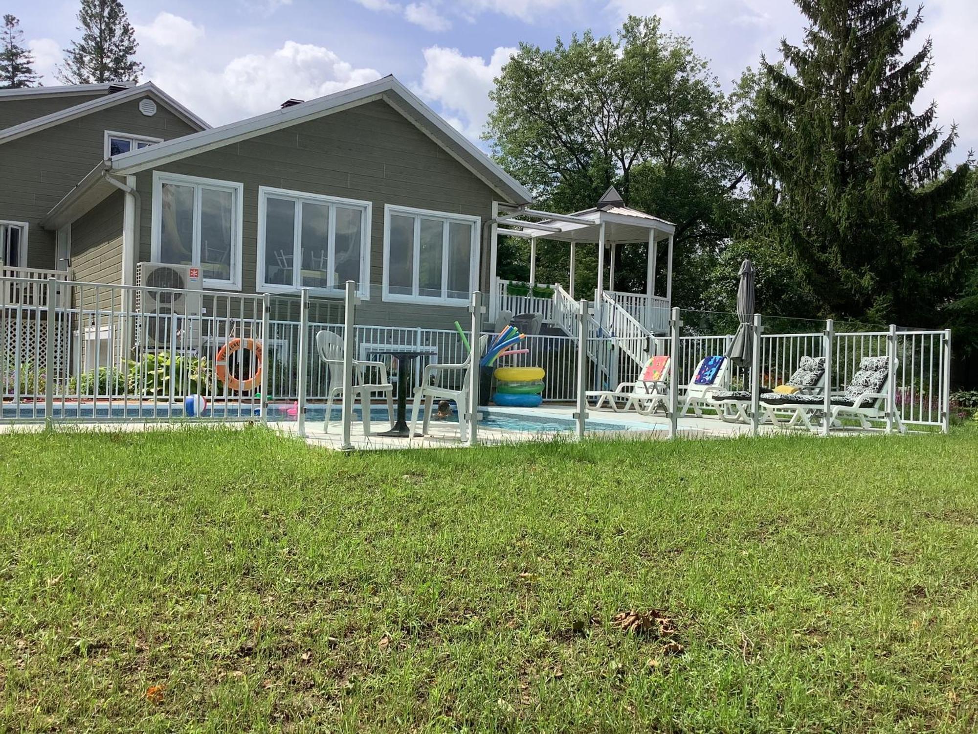 Les Saisons Du Fleuve Bed and Breakfast Lotbiniere Exterior foto